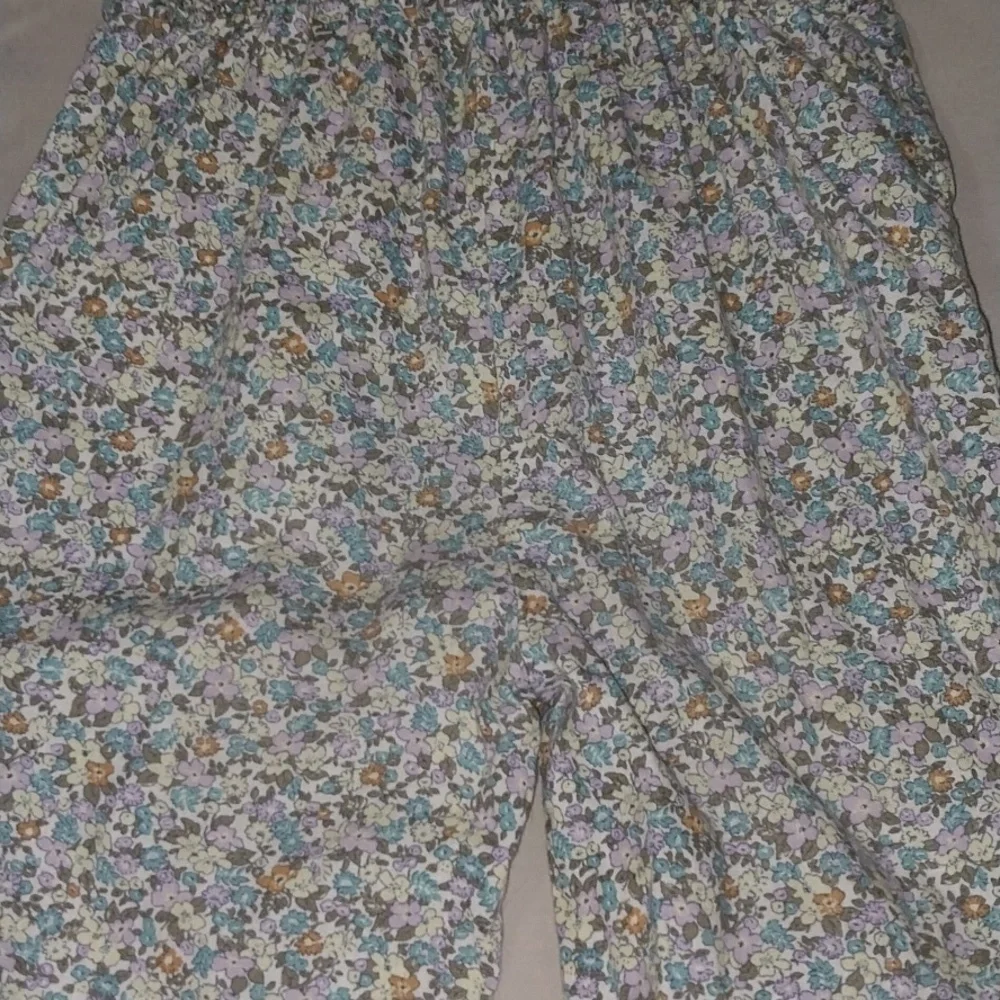 OshKosh B'gosh Blue and Yellow Floral Jumpsuit 4